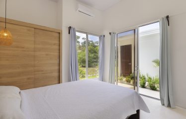 MODERN RESIDENCE WITH COMMERCIAL POTENTIAL STEPS FROM MARINO BALLENA, IN BAHIA BALLENA – 0.31 ACRES