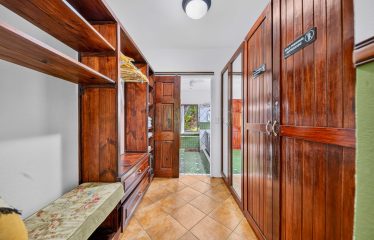 EXCLUSIVE OCEANFRONT SANCTUARY WITH TWO HOUSES, IN MANUEL ANTONIO – 0.29 ACRES