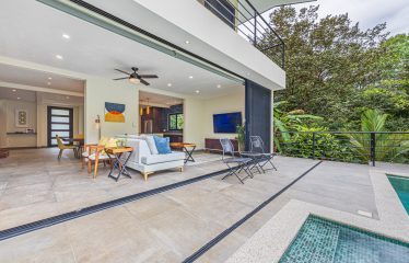 LUXURY JUNGLE ESTATE WITH GUEST HOUSE AND 10.87 ACRES, IN OJOCHAL