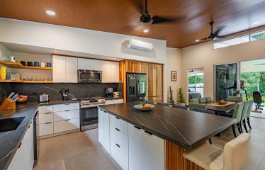 RIVERFRONT PROPERTY NEAR UVITA – PERMANENT RIVER, CASCADES & NATURAL SWIMMING POOLS
