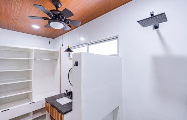 RIVERFRONT PROPERTY NEAR UVITA – PERMANENT RIVER, CASCADES & NATURAL SWIMMING POOLS