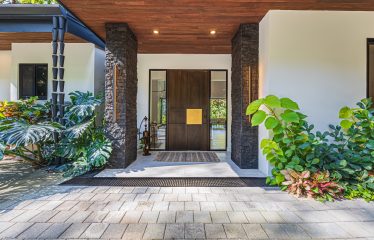 NEW-BUILD TROPICAL RESIDENCE WITH OCEAN VIEWS, IN PLAYA HERMOSA – 1.46 ACRES
