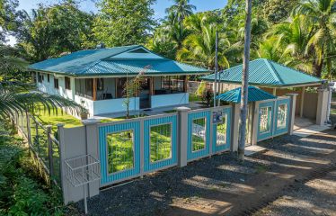 CASA TORTUGA MODERN CONCRETE HOME NEAR PLAYA MATAPALO, IN MATAPALO