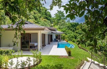PRIVATE RESIDENCE WITH POOL AND OCEAN AND SUNSET VIEWS, IN OJOCHAL – 1.74 ACRES