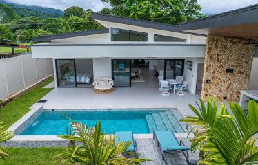 CASA LIBELULA BRAND-NEW MODERN TROPICAL HOME, IN UVITA