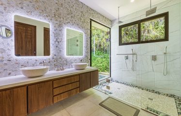 PRIVATE RESIDENCE WITH POOL AND OCEAN AND SUNSET VIEWS, IN OJOCHAL – 1.74 ACRES