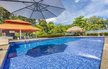 A TROPICAL RESIDENCE DESIGNED FOR LIVING AND ENJOYING, NEAR TO PARRITA – 1.12 ACRES