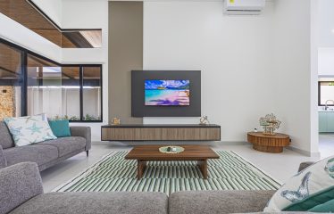 CASA LIBELULA BRAND-NEW MODERN TROPICAL HOME, IN UVITA