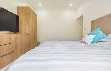 CASA LIBELULA BRAND-NEW MODERN TROPICAL HOME, IN UVITA