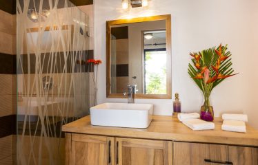 HERMOSA RETREAT OCEAN VIEW: LUXURY RESIDENCE WITH PACIFIC VIEWS, IN PLAYA HERMOSA