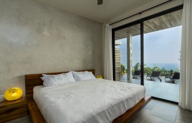 HERMOSA RETREAT OCEAN VIEW: LUXURY RESIDENCE WITH PACIFIC VIEWS, IN PLAYA HERMOSA