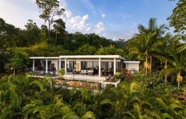 HERMOSA RETREAT OCEAN VIEW: LUXURY RESIDENCE WITH PACIFIC VIEWS, IN PLAYA HERMOSA