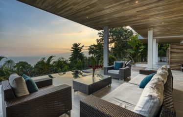 HERMOSA RETREAT OCEAN VIEW: LUXURY RESIDENCE WITH PACIFIC VIEWS, IN PLAYA HERMOSA