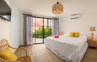MODERN 3-BEDROOM HOME WITH OCEAN VIEWS, IN OJOCHAL – 0.16 ACRES