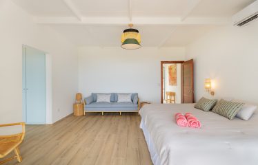 MODERN 3-BEDROOM HOME WITH OCEAN VIEWS, IN OJOCHAL – 0.16 ACRES