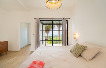 MODERN 3-BEDROOM HOME WITH OCEAN VIEWS, IN OJOCHAL – 0.16 ACRES