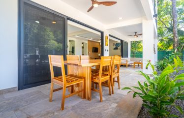 TRIPLEX IN UVITA NEAR THE SEA THREE INDEPENDENT APARTMENTS WITH A POOL AND INVESTMENT POTENTIAL