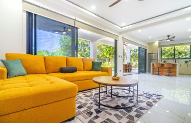 TRIPLEX IN UVITA NEAR THE SEA THREE INDEPENDENT APARTMENTS WITH A POOL AND INVESTMENT POTENTIAL