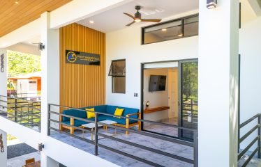 TRIPLEX IN UVITA NEAR THE SEA THREE INDEPENDENT APARTMENTS WITH A POOL AND INVESTMENT POTENTIAL
