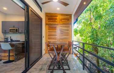 TRIPLEX IN UVITA NEAR THE SEA THREE INDEPENDENT APARTMENTS WITH A POOL AND INVESTMENT POTENTIAL