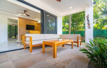 TRIPLEX IN UVITA NEAR THE SEA THREE INDEPENDENT APARTMENTS WITH A POOL AND INVESTMENT POTENTIAL