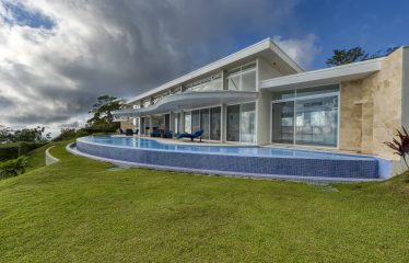 CASA LUZ LUXURY RESIDENCE WITH PANORAMIC OCEAN AND SUNSET VIEWS, IN COSTA VERDE – 3.21 ACRES