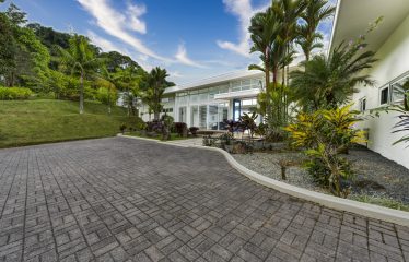 CASA LUZ LUXURY RESIDENCE WITH PANORAMIC OCEAN AND SUNSET VIEWS, IN COSTA VERDE – 3.21 ACRES