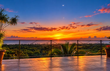 LUXURY RESIDENCE 3 BEDROOM HOME ON 6 ACRES WITH PACIFIC OCEAN VIEWS, IN MATAPALO