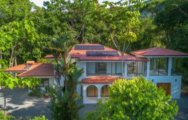 RENOVATED HOUSE WITH POOL AND SOLAR POWER IN CINCO VENTANAS, OJOCHAL – 4.17 ACRES