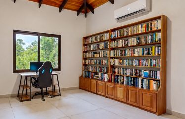 RENOVATED HOUSE WITH POOL AND SOLAR POWER IN CINCO VENTANAS, OJOCHAL – 4.17 ACRES