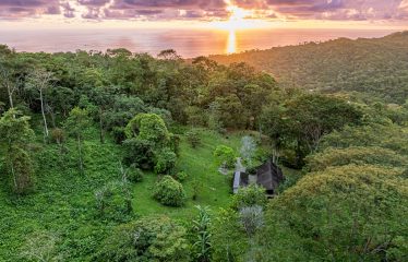 MOUNTAIN RETREAT WITH PANORAMIC OCEAN AND SUNSET VIEWS, NEAR UVITA – 12 ACRES