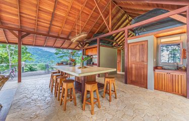 MOUNTAIN RETREAT WITH PANORAMIC OCEAN AND SUNSET VIEWS, NEAR UVITA – 12 ACRES