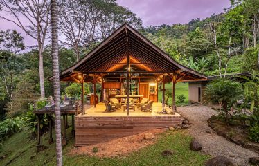 MOUNTAIN RETREAT WITH PANORAMIC OCEAN AND SUNSET VIEWS, NEAR UVITA – 12 ACRES