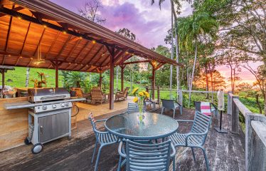 MOUNTAIN RETREAT WITH PANORAMIC OCEAN AND SUNSET VIEWS, NEAR UVITA – 12 ACRES