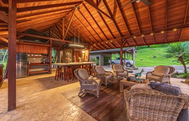 MOUNTAIN RETREAT WITH PANORAMIC OCEAN AND SUNSET VIEWS, NEAR UVITA – 12 ACRES