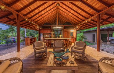 MOUNTAIN RETREAT WITH PANORAMIC OCEAN AND SUNSET VIEWS, NEAR UVITA – 12 ACRES