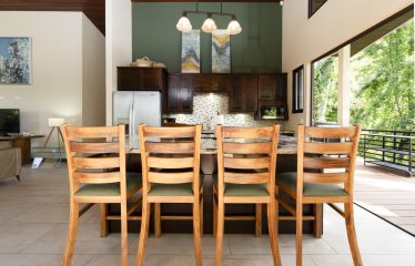 PRIVATE HOME WITH POOL, JUNGLE, AND PANORAMIC PACIFIC VIEWS, IN UVITA – 2.72 ACRES