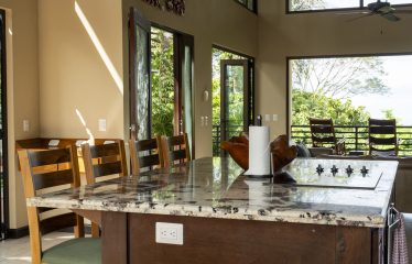 PRIVATE HOME WITH POOL, JUNGLE, AND PANORAMIC PACIFIC VIEWS, IN UVITA – 2.72 ACRES