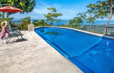 91.2-ACRE PRIVATE ESTATE WITH A MANSION, PANORAMIC OCEAN VIEWS, AND TROPICAL RAINFOREST, IN PLAYA MATAPALO
