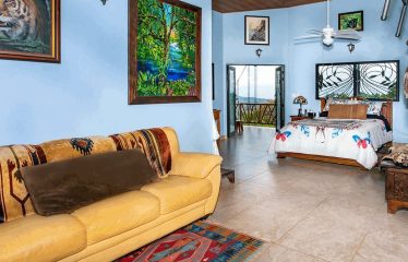 91.2-ACRE PRIVATE ESTATE WITH A MANSION, PANORAMIC OCEAN VIEWS, AND TROPICAL RAINFOREST, IN PLAYA MATAPALO