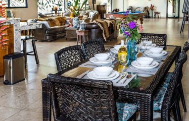 91.2-ACRE PRIVATE ESTATE WITH A MANSION, PANORAMIC OCEAN VIEWS, AND TROPICAL RAINFOREST, IN PLAYA MATAPALO