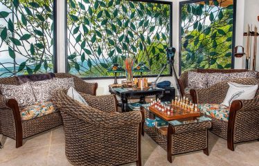 91.2-ACRE PRIVATE ESTATE WITH A MANSION, PANORAMIC OCEAN VIEWS, AND TROPICAL RAINFOREST, IN PLAYA MATAPALO