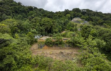 LAND WITH OCEAN VIEWS AND BUILDING POTENTIAL, IN PLAYA HERMOSA – 1.79 ACRES