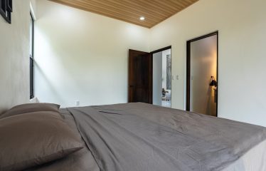 NATURAL RETREAT WITH THREE BEDROOMS IN TINAMASTES WITH A YEAR-ROUND STREAM AND DEVELOPMENT POTENTIAL – 3.5 ACRES