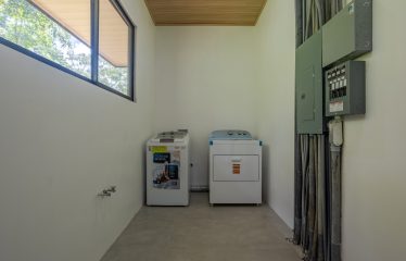 NATURAL RETREAT WITH THREE BEDROOMS IN TINAMASTES WITH A YEAR-ROUND STREAM AND DEVELOPMENT POTENTIAL – 3.5 ACRES