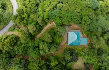 NATURAL RETREAT WITH THREE BEDROOMS IN TINAMASTES WITH A YEAR-ROUND STREAM AND DEVELOPMENT POTENTIAL – 3.5 ACRES