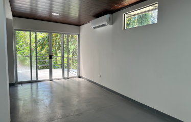 VILLA CAIMITO: EXCLUSIVE 9-BEDROOM PROPERTY WITH PACIFIC VIEWS, IN MANUEL ANTONIO